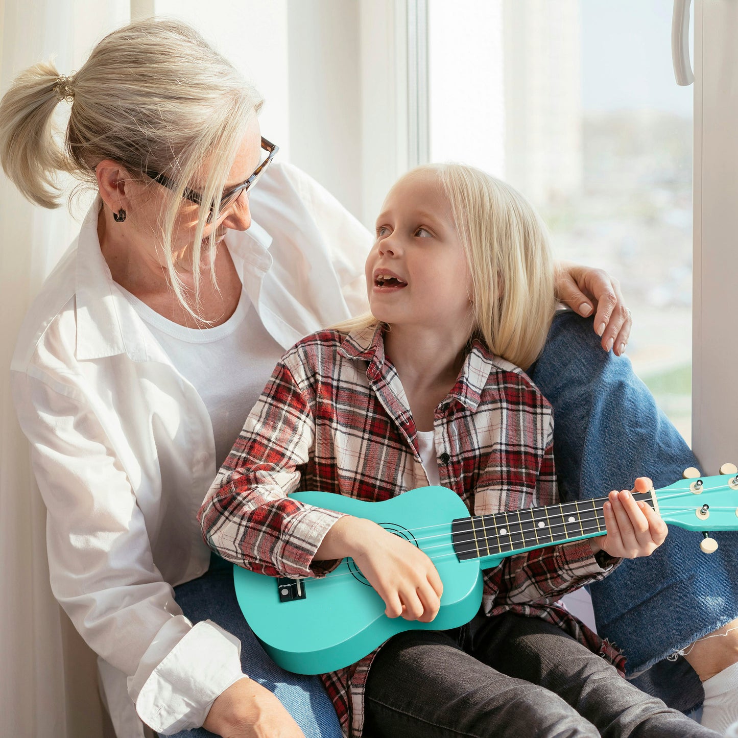 ADM Ukulele for Beginners Hawaiian Wood Ukelele Kit for Kids Adult Student Starter Professional Ukalelee Pack Bundle with Free Lessons Gig Bag Strap Nylon String Tuner (Mint Green, 21 Inch