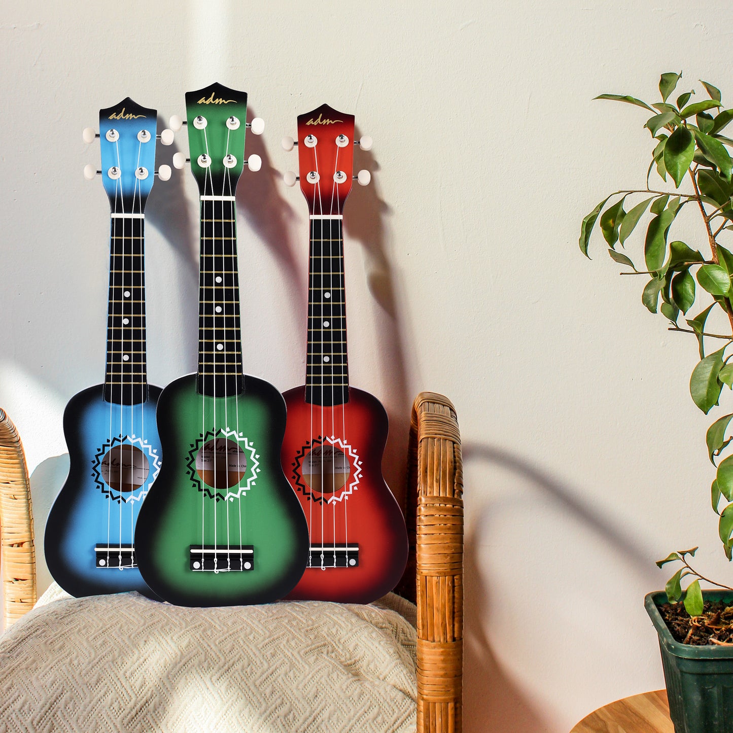 ADM Ukulele for Beginners Hawaiian Wood Ukelele Kit for Kids Adult Student Starter Professional Ukalelee Pack Bundle with Free Lessons Gig Bag Strap Nylon String Tuner (Brownbrust, 21 Inch)